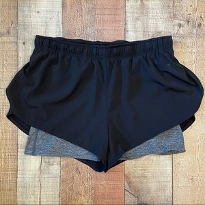 H&M Active Shorts Size 6